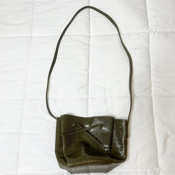 Free People Aster Green Crocodile Crossbody Purse - Picture 2 of 7